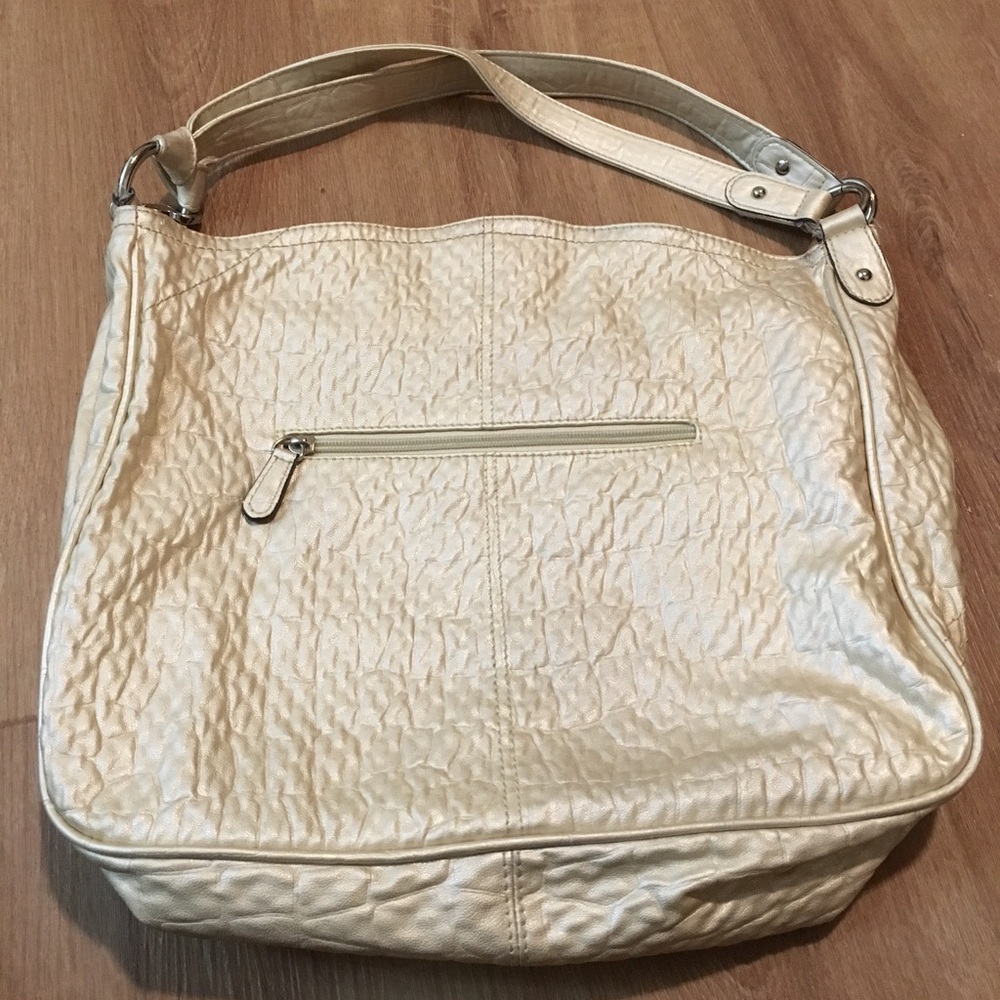 Purse - Picture 2 of 4